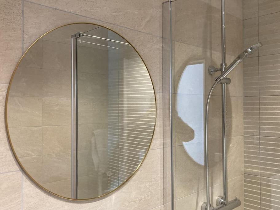Spa & Serenite, Aux Portes De Disney Et De Paris Villiers-sur-Morin Luaran gambar